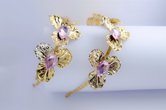 تل سر گل طلایی